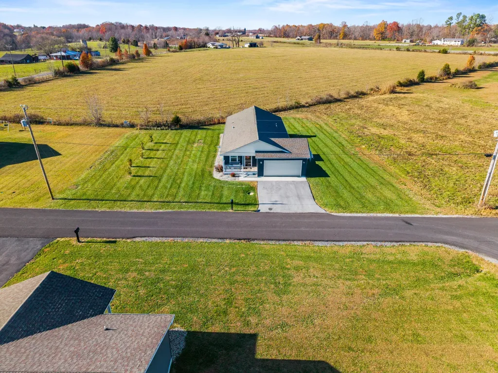 59 Village Lane Russell Springs KY 42642