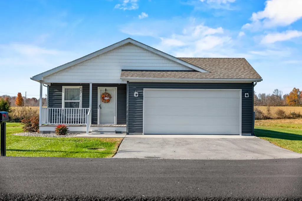 59 Village Lane Russell Springs KY 42642