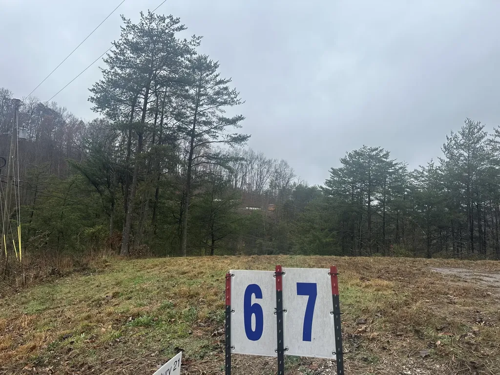 385 Lots 6/7 Freeman Branch Road East Bernstadt KY 40729