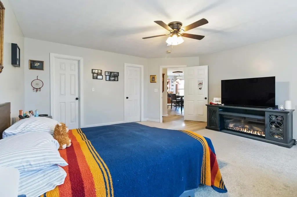 207 Clover Pointe Drive Somerset KY 42503