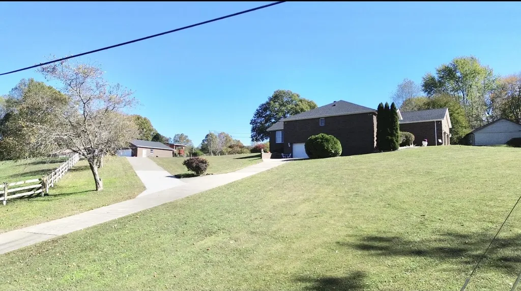 87 Meadowbrook Road Vanceburg KY 41179