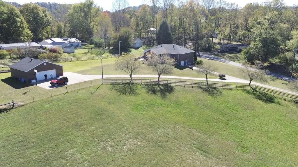 87 Meadowbrook Road Vanceburg KY 41179