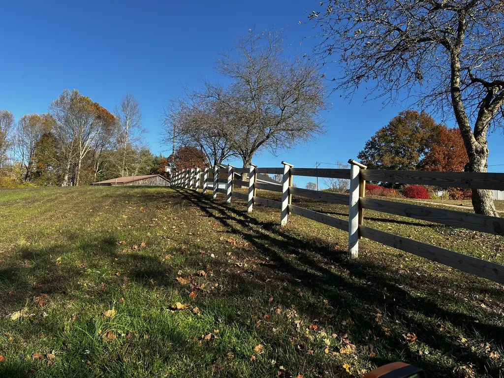 87 Meadowbrook Road Vanceburg KY 41179