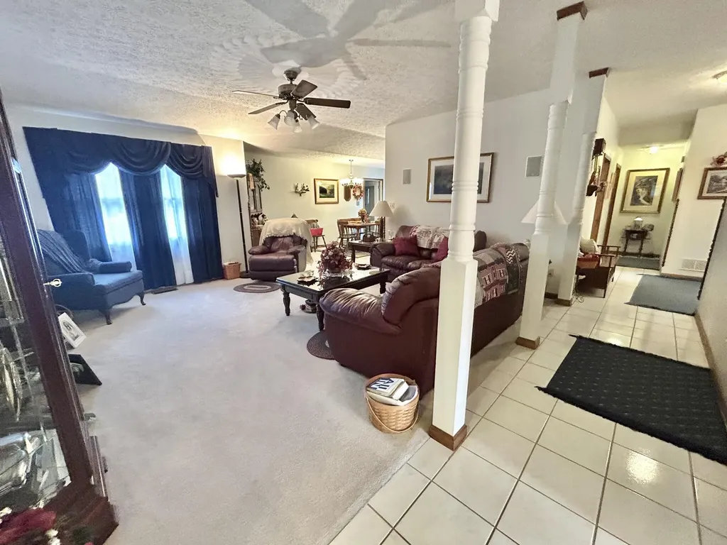 87 Meadowbrook Road Vanceburg KY 41179