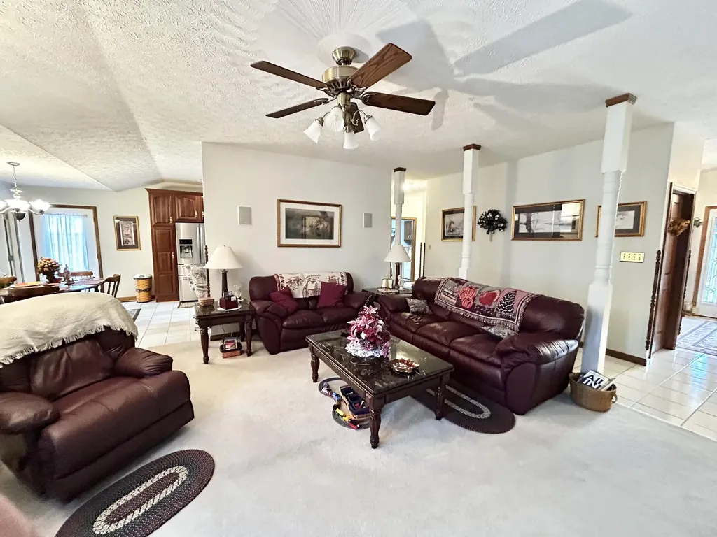 87 Meadowbrook Road Vanceburg KY 41179