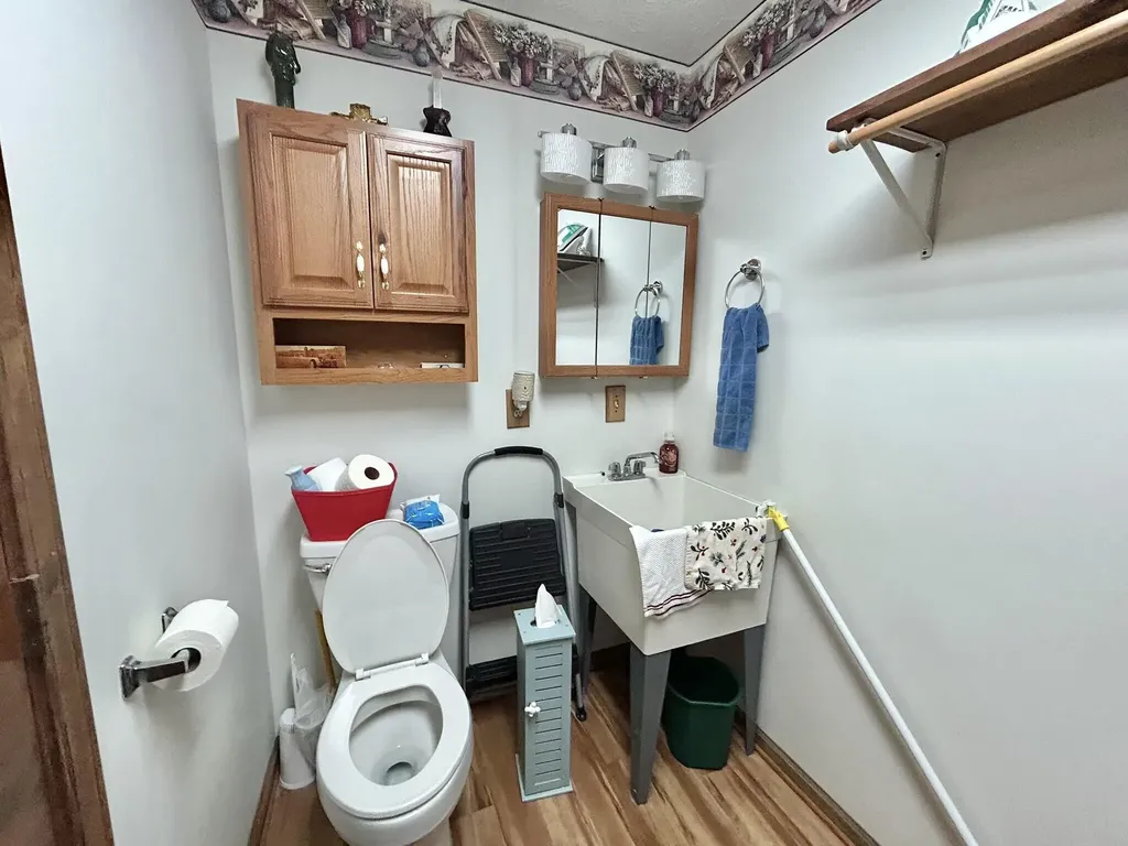 87 Meadowbrook Road Vanceburg KY 41179