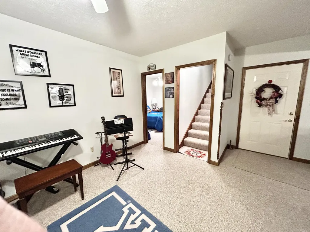 87 Meadowbrook Road Vanceburg KY 41179