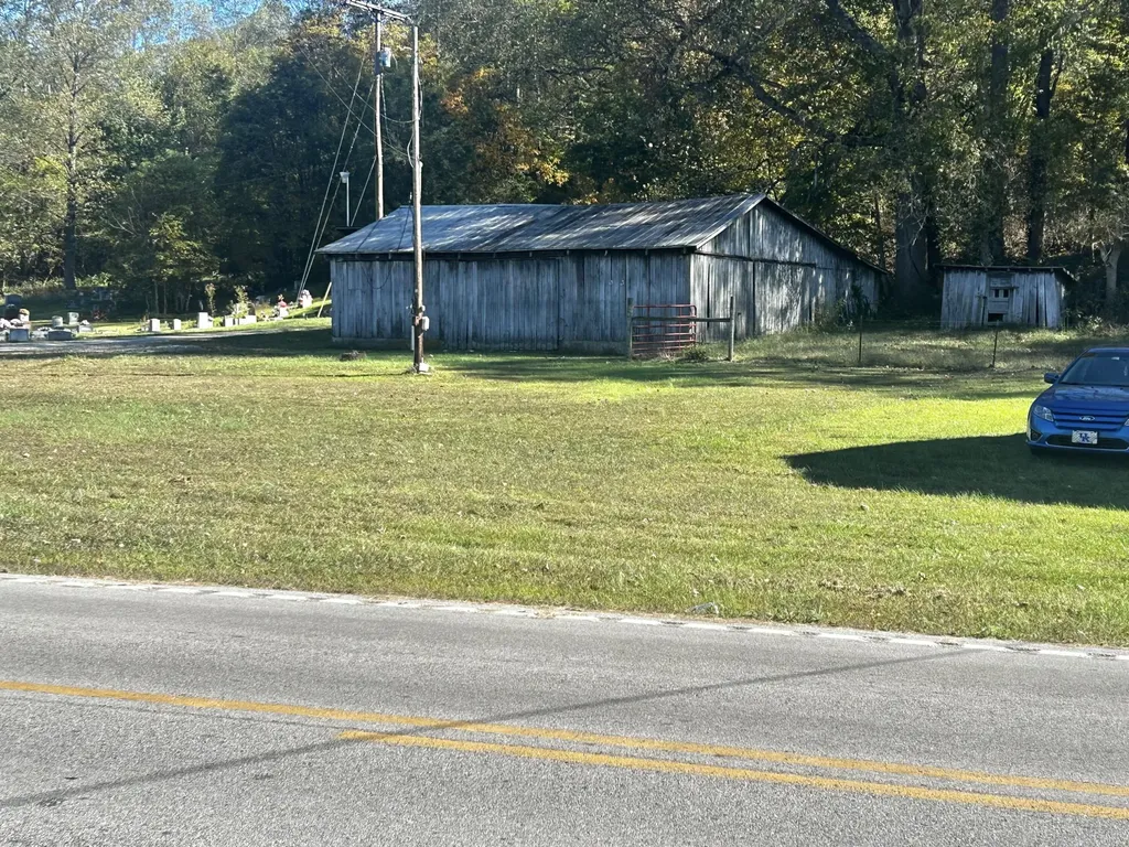 87 Meadowbrook Road Vanceburg KY 41179