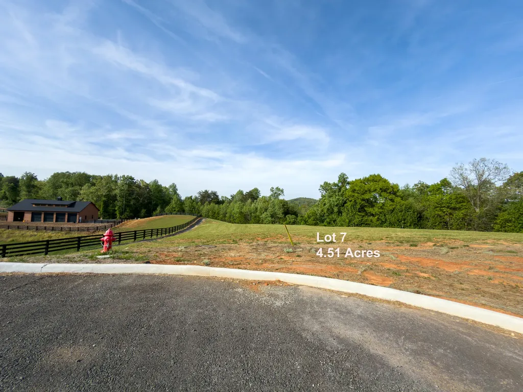 210 Darling Darling Way Somerset KY 42503