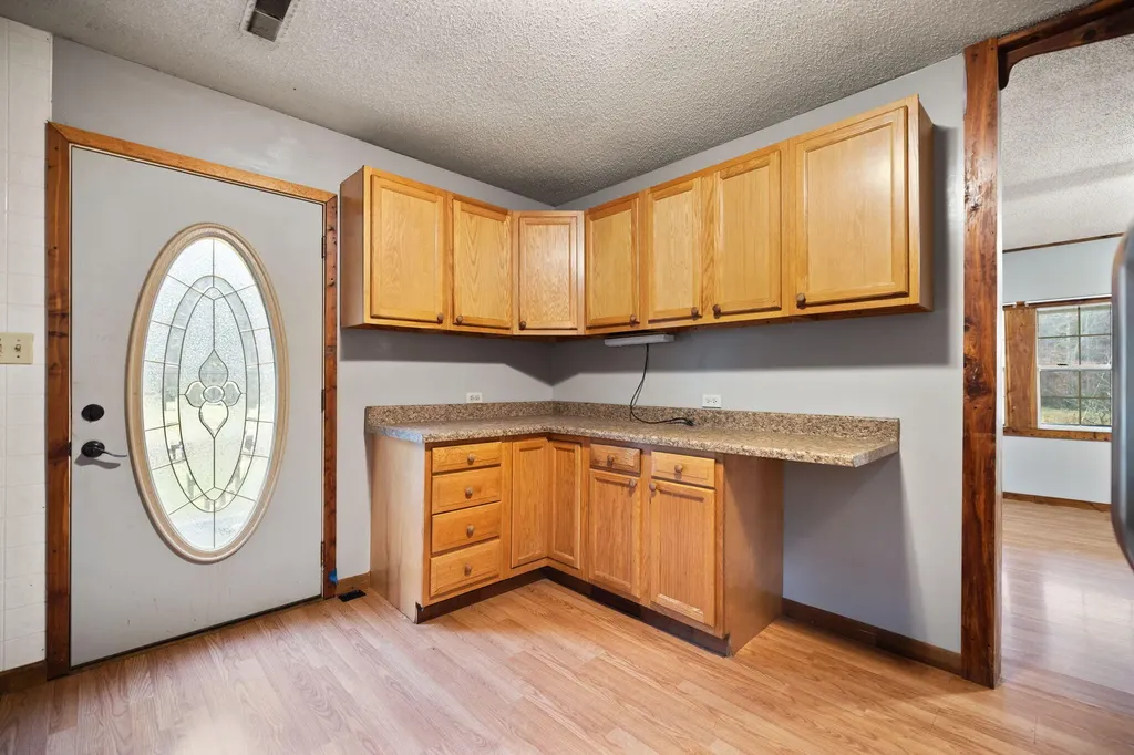 1324 Highway 399 Booneville KY 41314