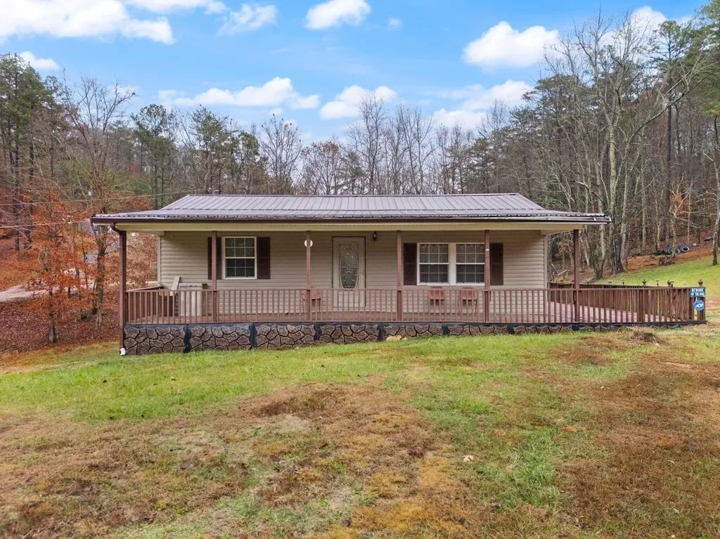 1324 Highway 399 Booneville KY 41314