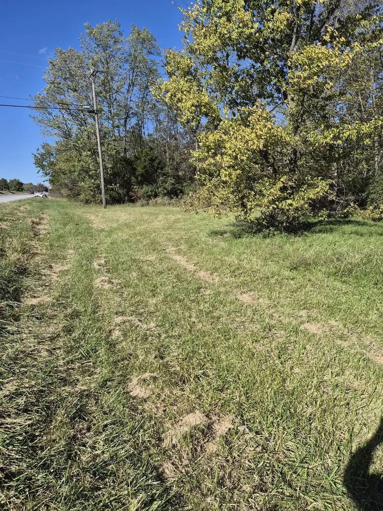 5400 Louisville Road Salvisa KY 40372