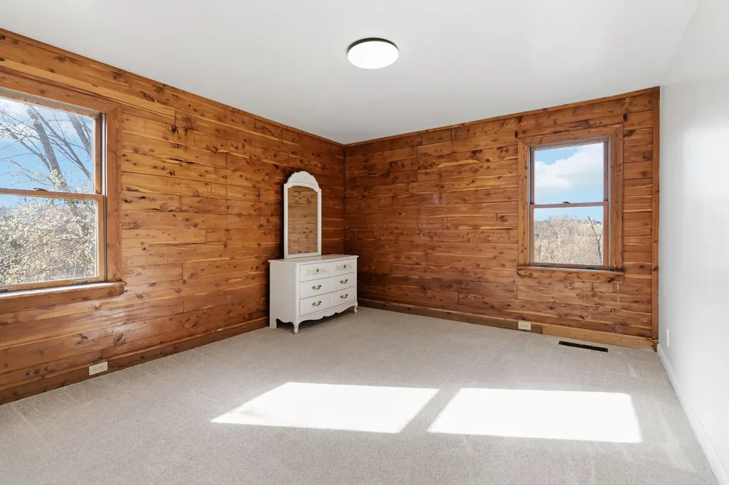3895 Ky Highway 518 Hustonville KY 40437