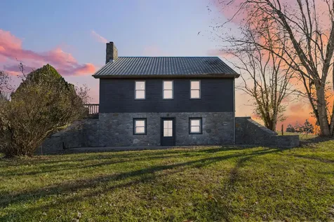 3895 Ky Highway 518 Hustonville KY 40437