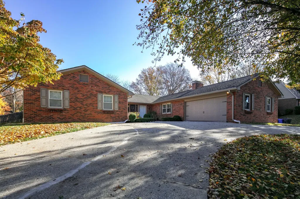 2051 Bridgeport Drive Lexington KY 40502
