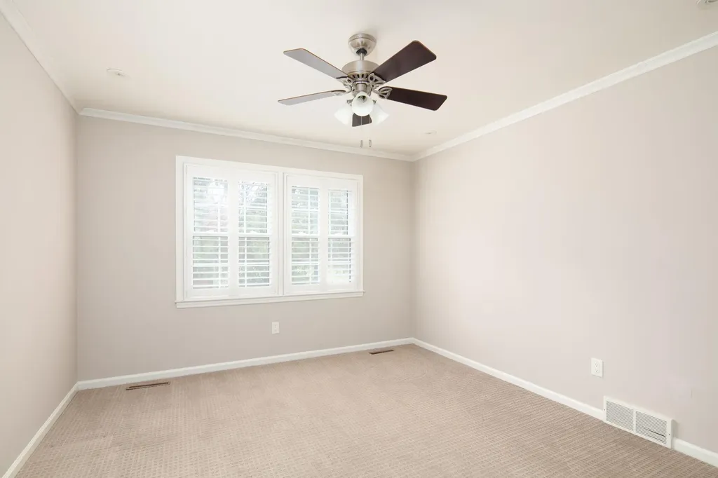 2051 Bridgeport Drive Lexington KY 40502