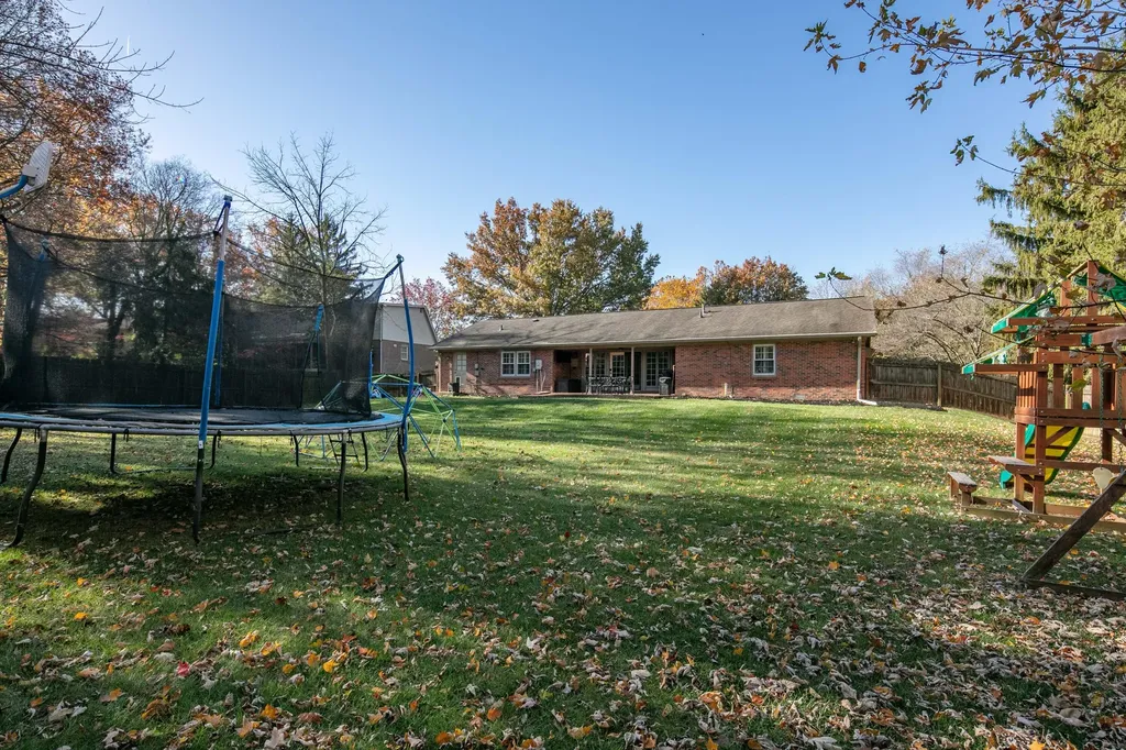 2051 Bridgeport Drive Lexington KY 40502