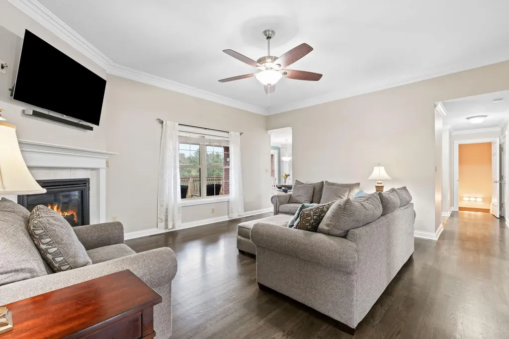 3032 Woodfield Circle Richmond KY 40475