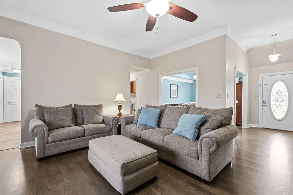 3032 Woodfield Circle Richmond KY 40475