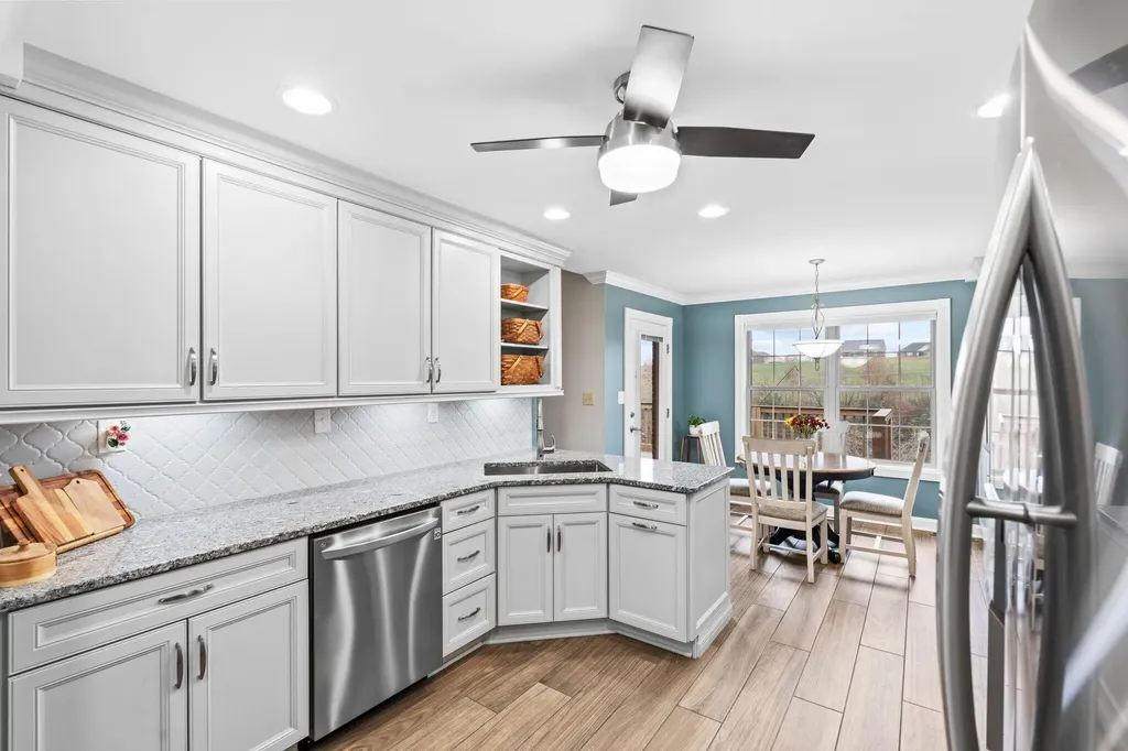 3032 Woodfield Circle Richmond KY 40475