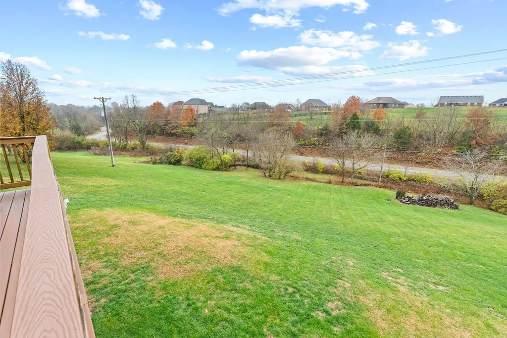 3032 Woodfield Circle Richmond KY 40475