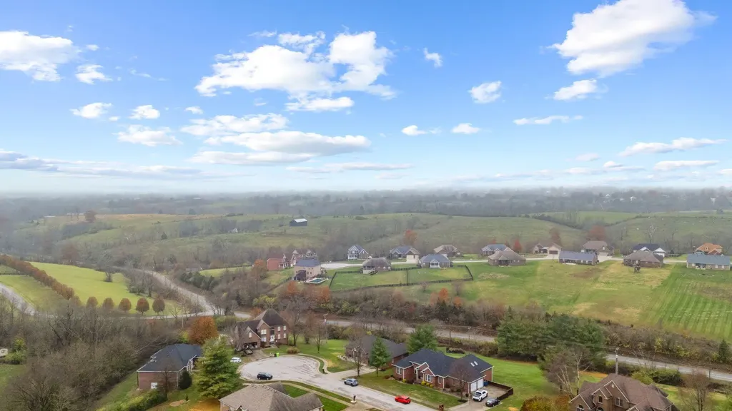 3032 Woodfield Circle Richmond KY 40475