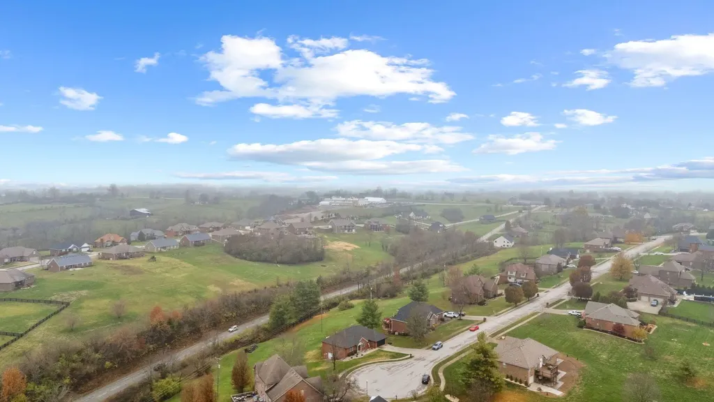 3032 Woodfield Circle Richmond KY 40475