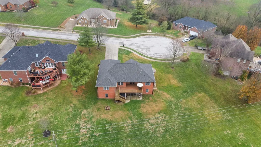 3032 Woodfield Circle Richmond KY 40475