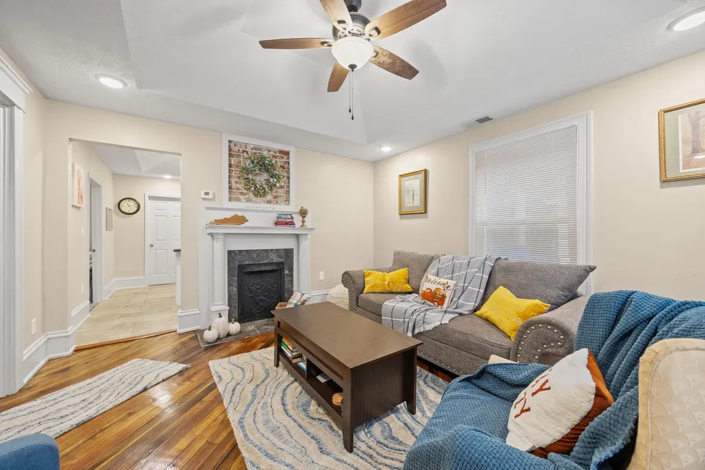 320 Logan Street Frankfort KY 40601