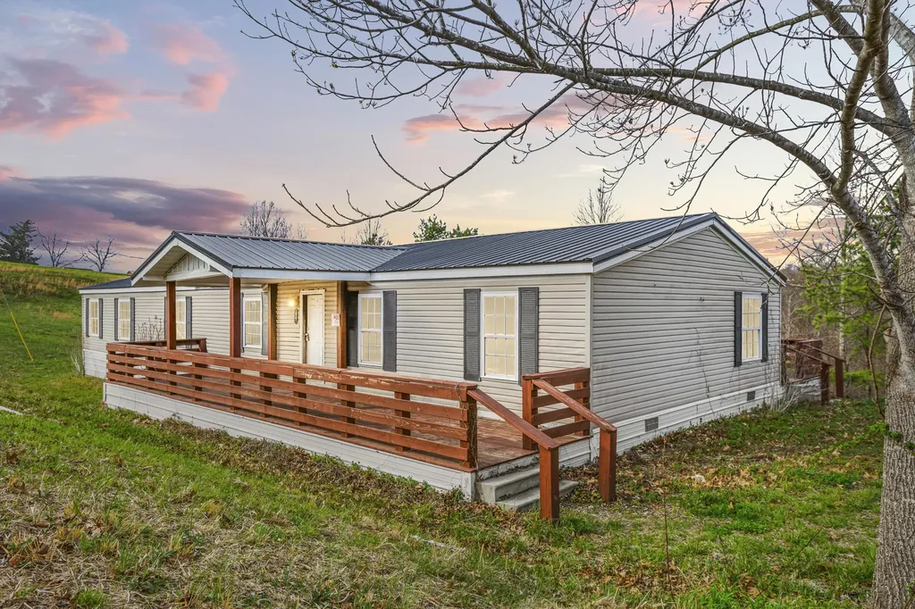 64 Becky Jane Road Frenchburg KY 40322