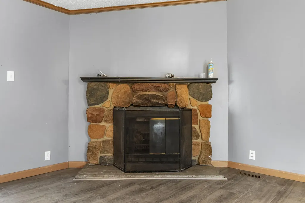 64 Becky Jane Road Frenchburg KY 40322