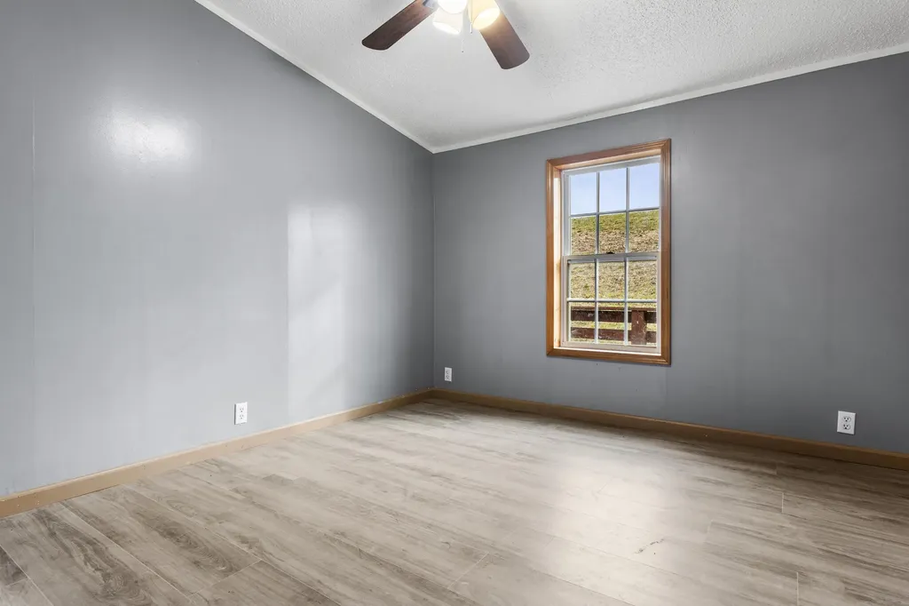 64 Becky Jane Road Frenchburg KY 40322