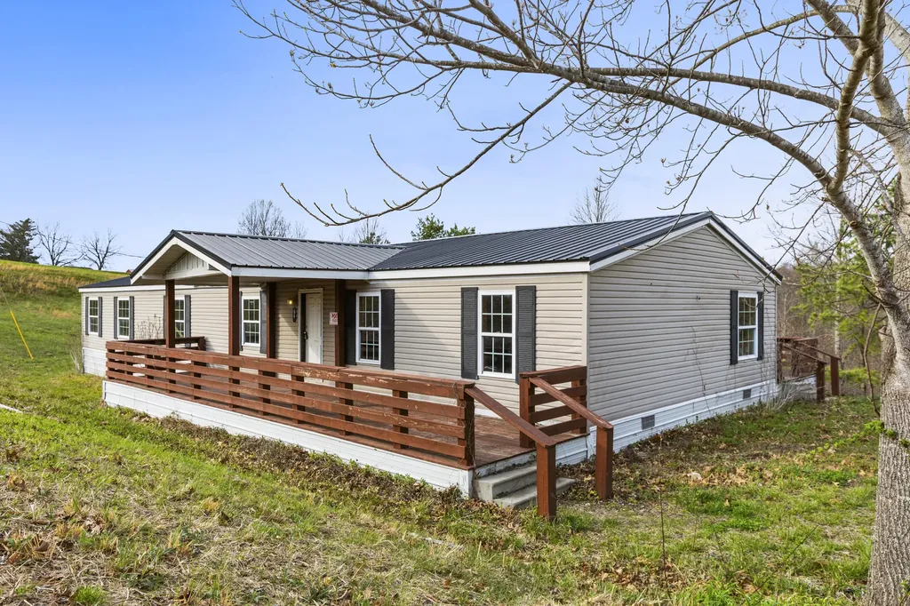 64 Becky Jane Road Frenchburg KY 40322