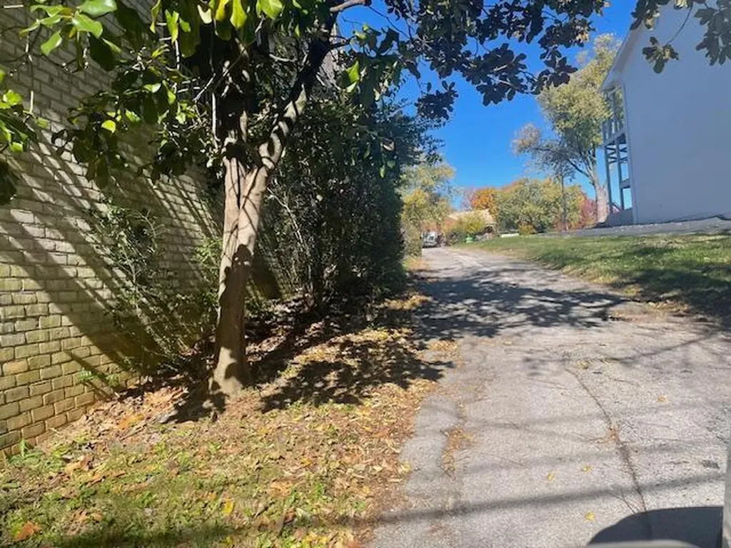 840 Malabu Drive Lexington KY 40502
