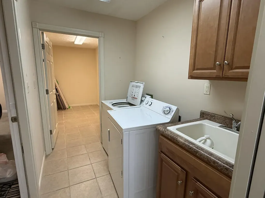 441 Deer Lake Place Bronston KY 42518