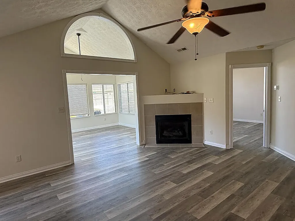 441 Deer Lake Place Bronston KY 42518