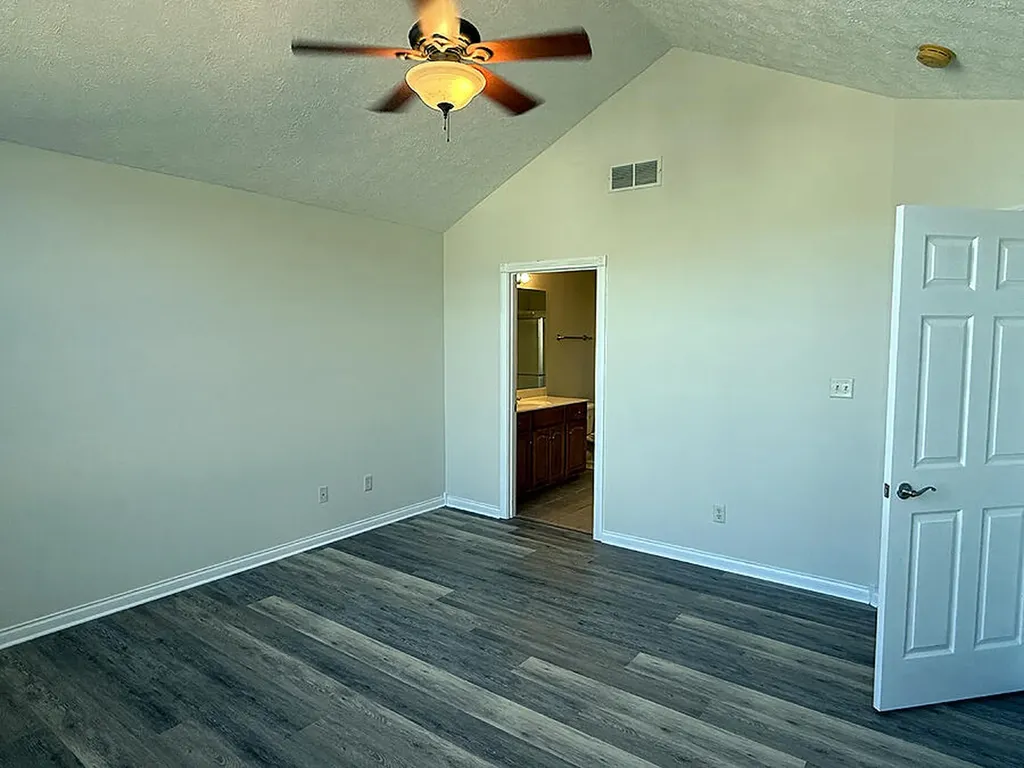 441 Deer Lake Place Bronston KY 42518