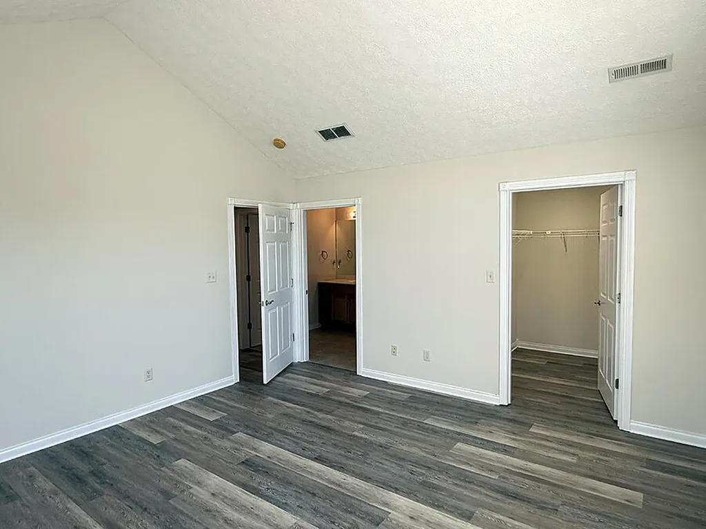441 Deer Lake Place Bronston KY 42518