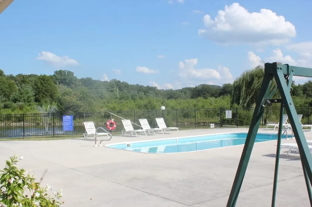 441 Deer Lake Place Bronston KY 42518