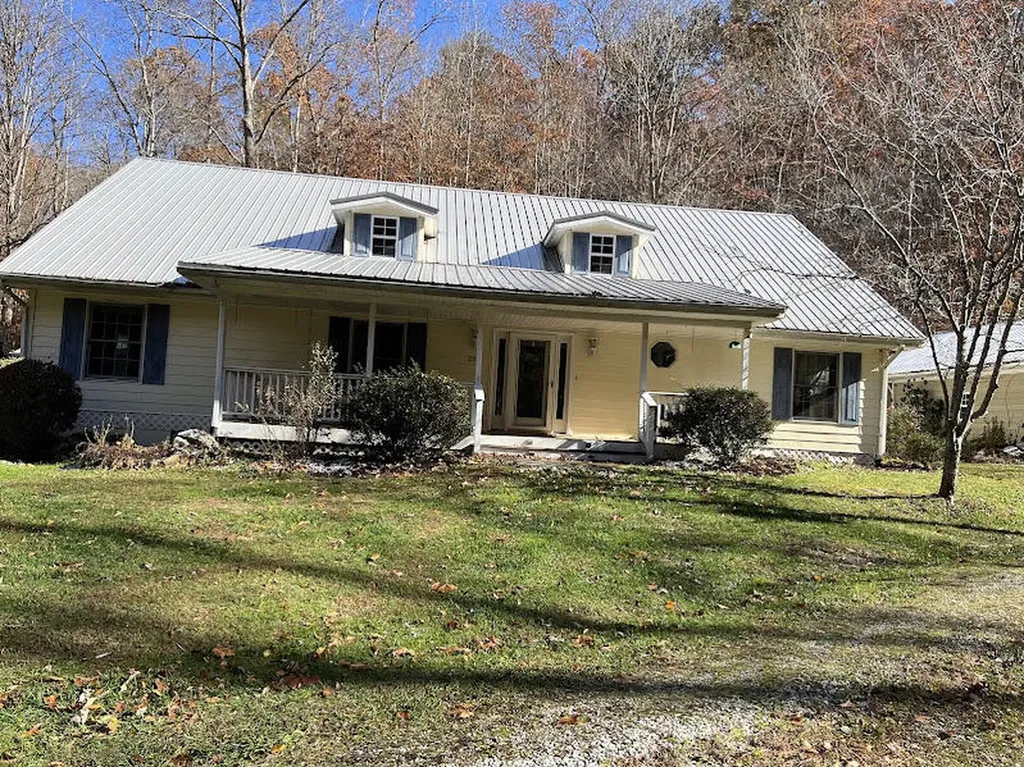 293 Liza Allen Road Berea KY 40403