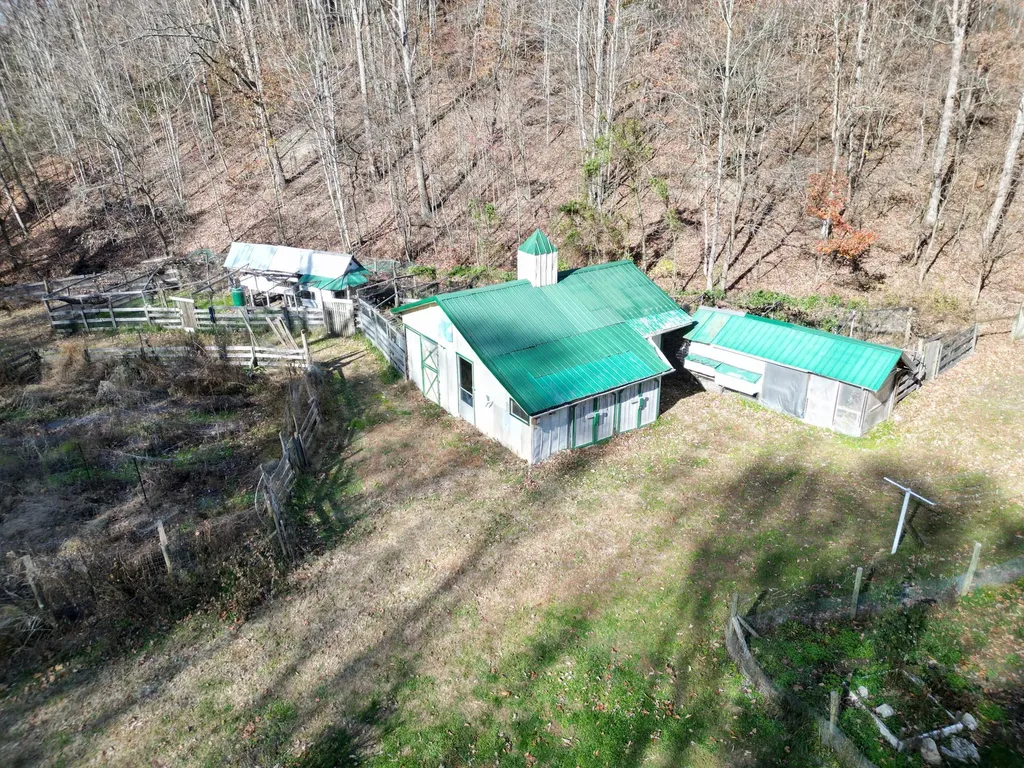 293 Liza Allen Road Berea KY 40403
