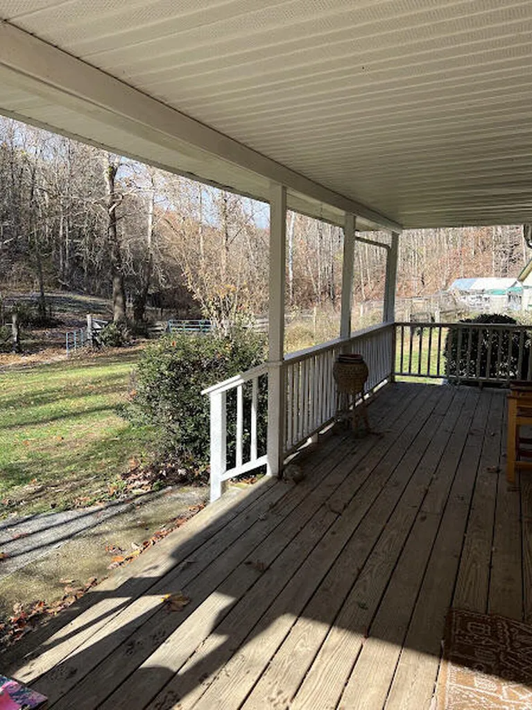 293 Liza Allen Road Berea KY 40403