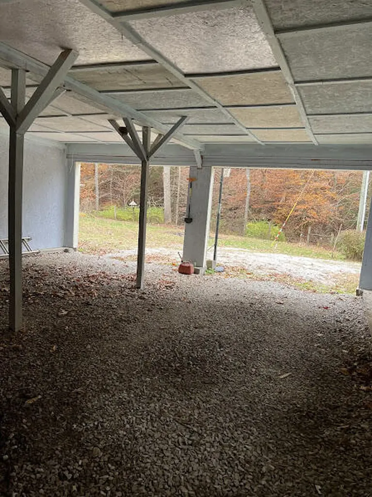 293 Liza Allen Road Berea KY 40403