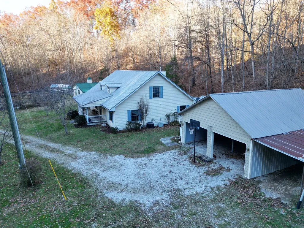 293 Liza Allen Road Berea KY 40403