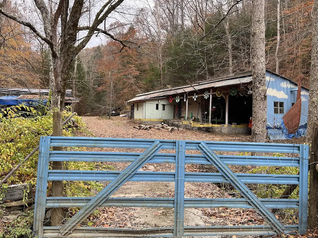 293 Liza Allen Road Berea KY 40403