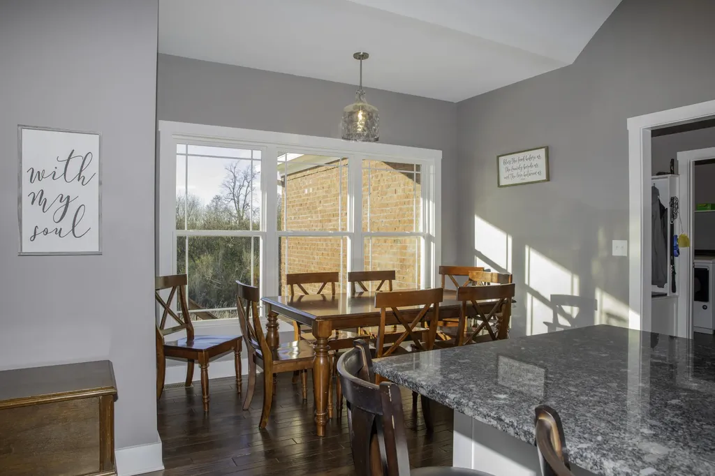 256 Cold Springs Drive Harrodsburg KY 40330