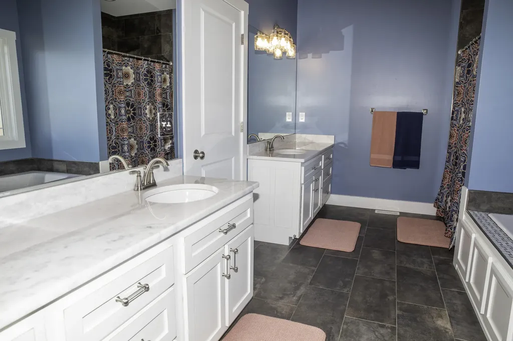 256 Cold Springs Drive Harrodsburg KY 40330