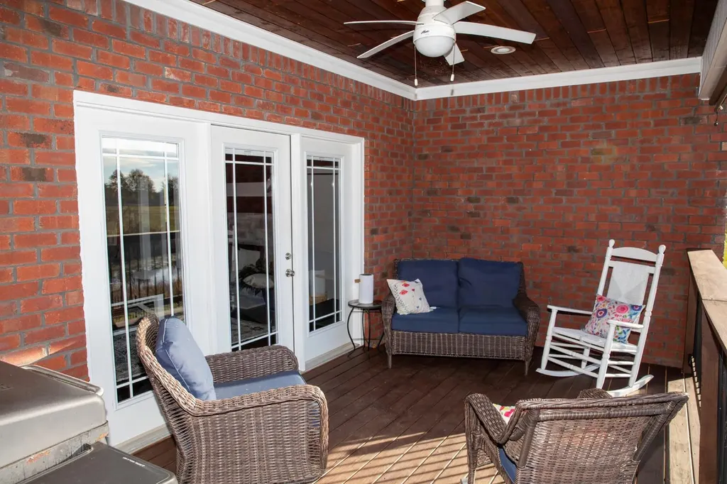 256 Cold Springs Drive Harrodsburg KY 40330