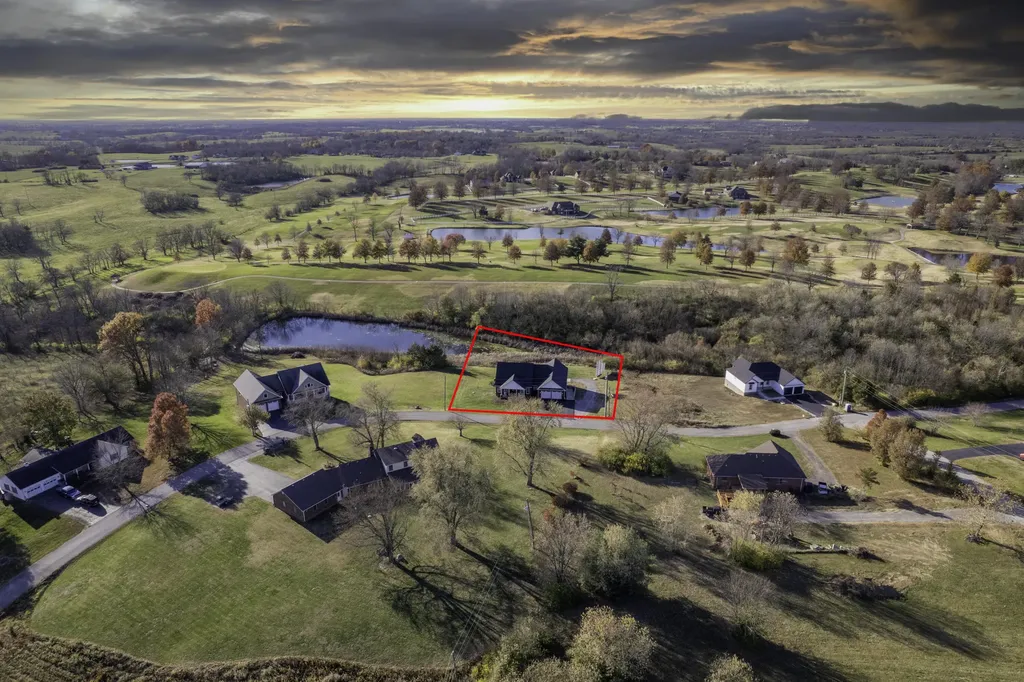 256 Cold Springs Drive Harrodsburg KY 40330