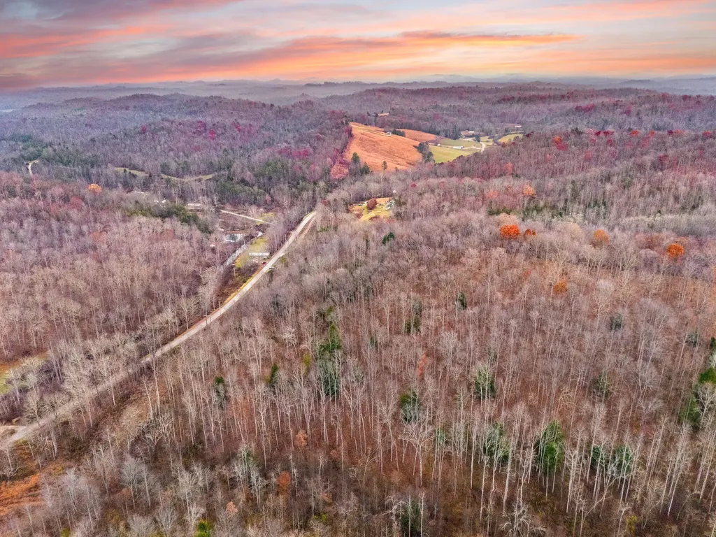 68 Acre Highway 1709 Tyner KY 40486